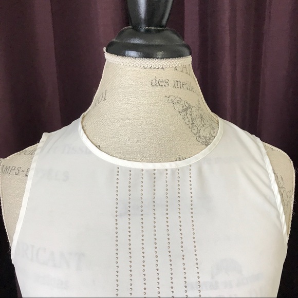 Michael Kors Sleeveless Blouse - Picture 5 of 8